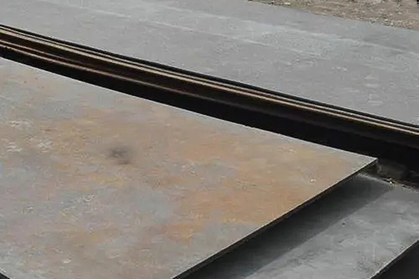 鋼板.jpg 鋼板.jpg